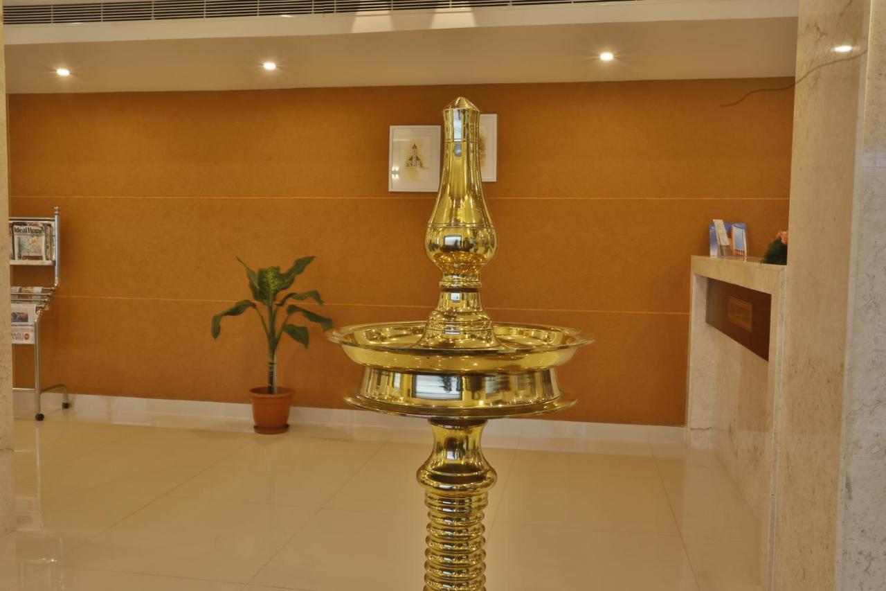 Hotel Panchavady Tiruvalla Exterior photo